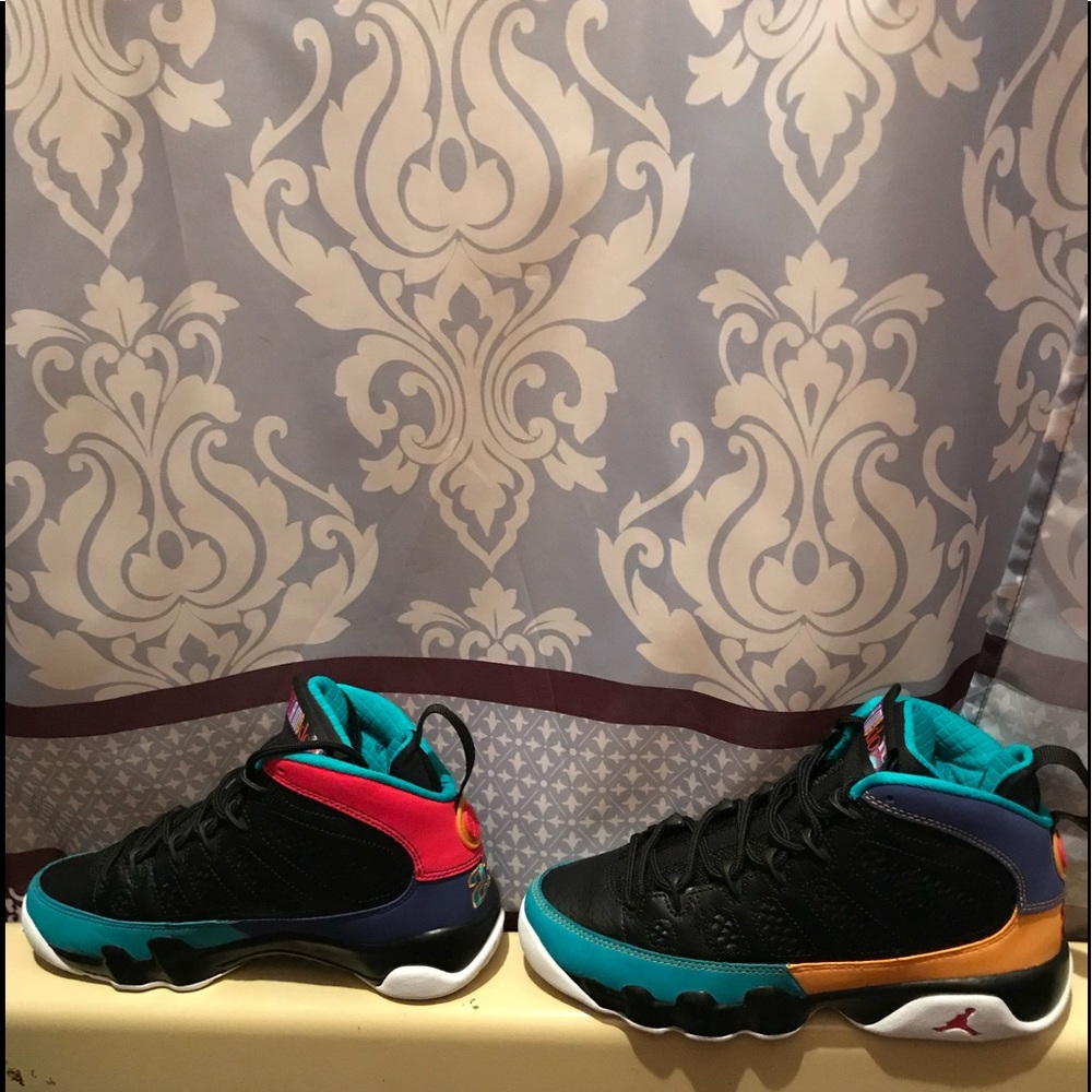 Retro 9